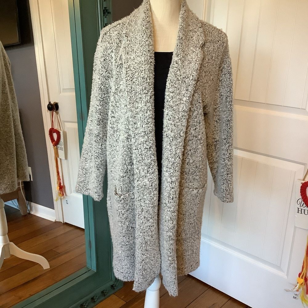 Hollister‎ Boucle Sweater Jacket 🧡⚜😎